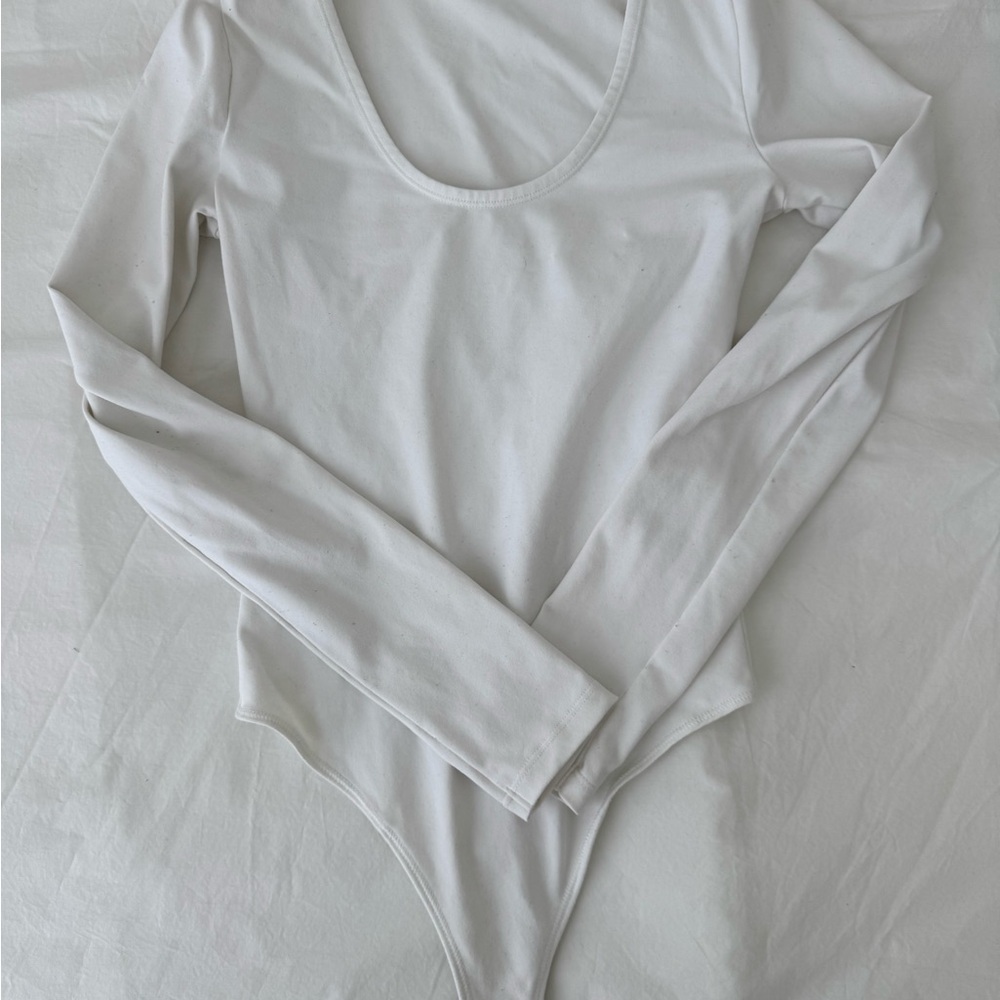 Abercrombie White Scoop Neck Bodysuit